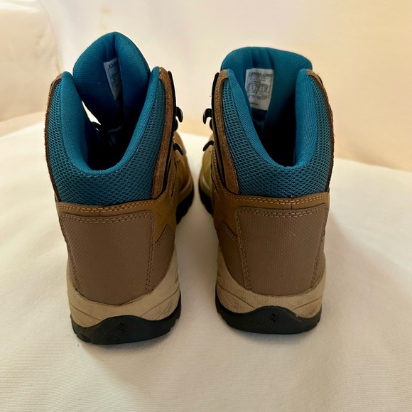 All grain leather brown & teal Columbia hiking boots - Picture 5 of 8